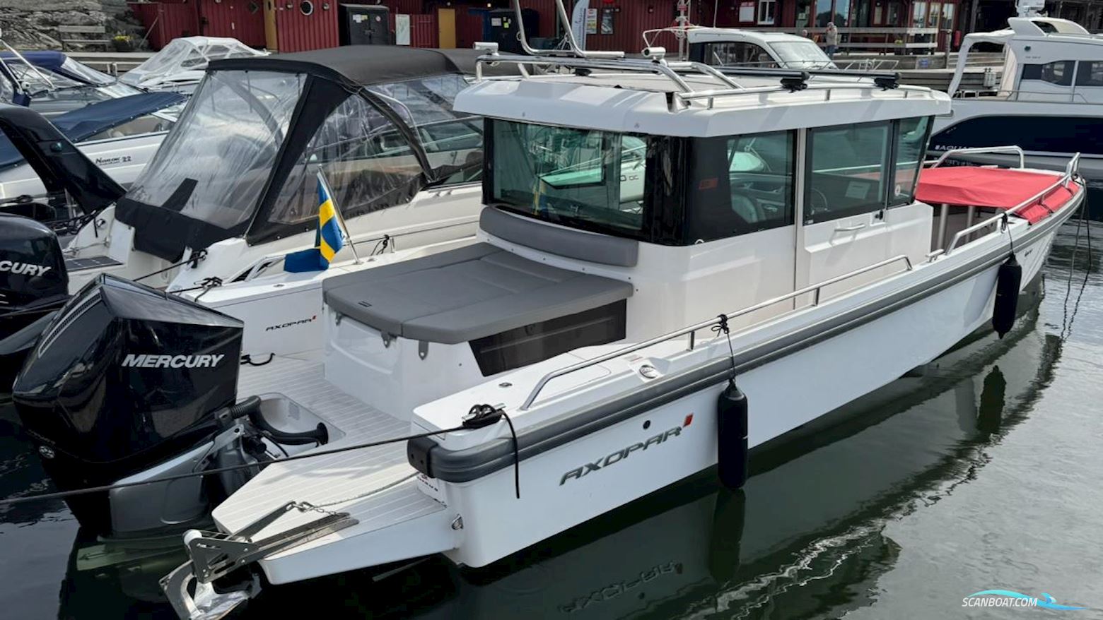 AXOPAR 28 Aft Cabin