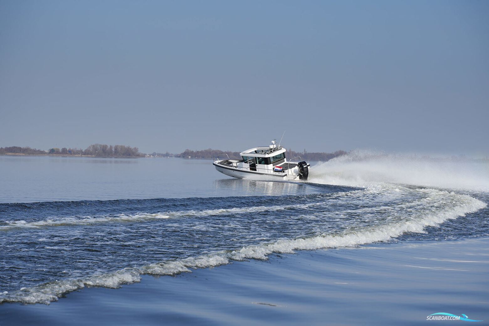 Axopar 28 Cabin - AC