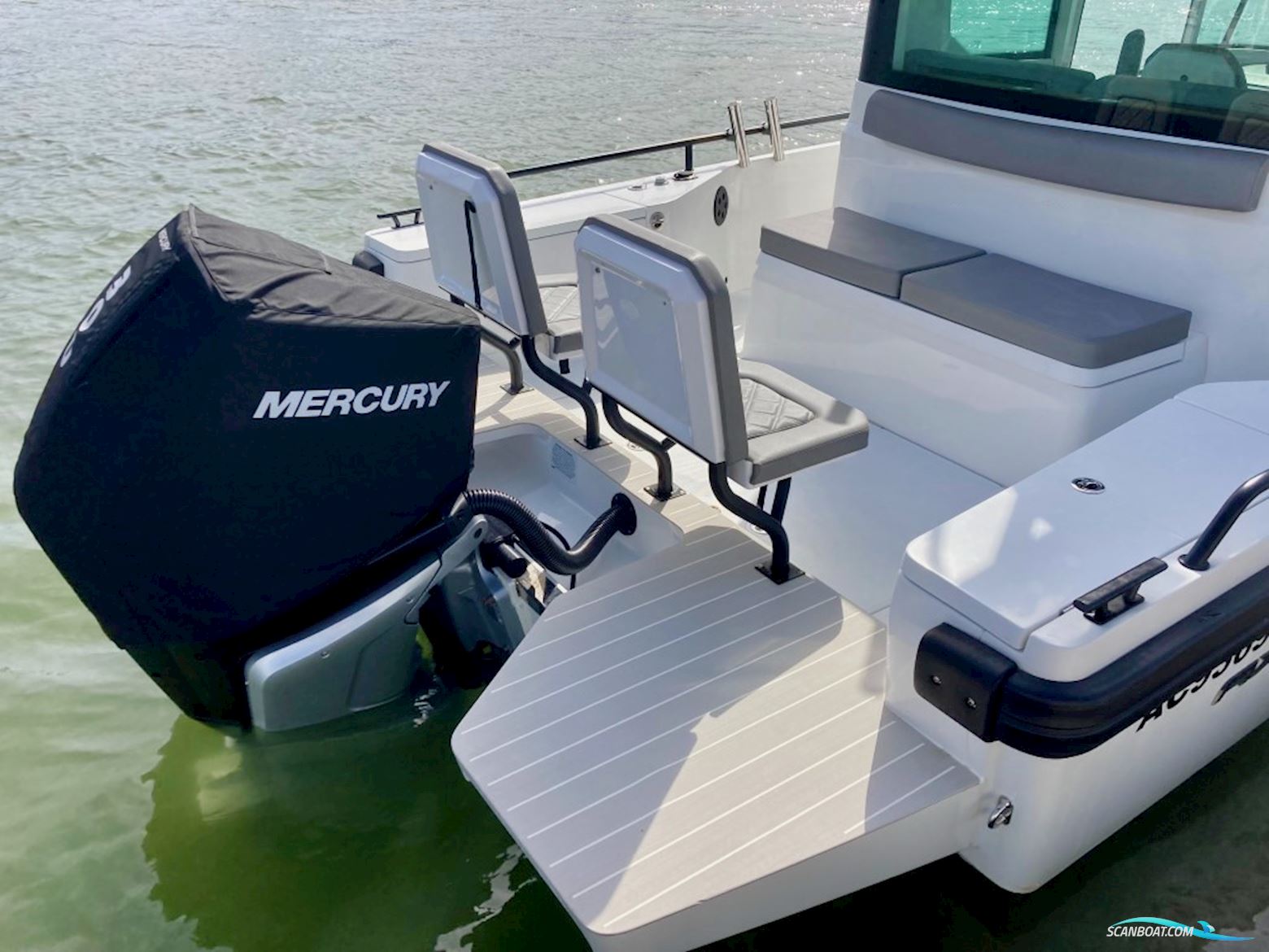 Axopar 28 Cabin Brabus Line