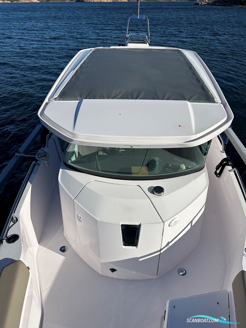 Axopar 28 Cabin