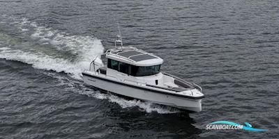 Axopar 28 Cabin Motorboat 2020, with Mercury engine, Germany