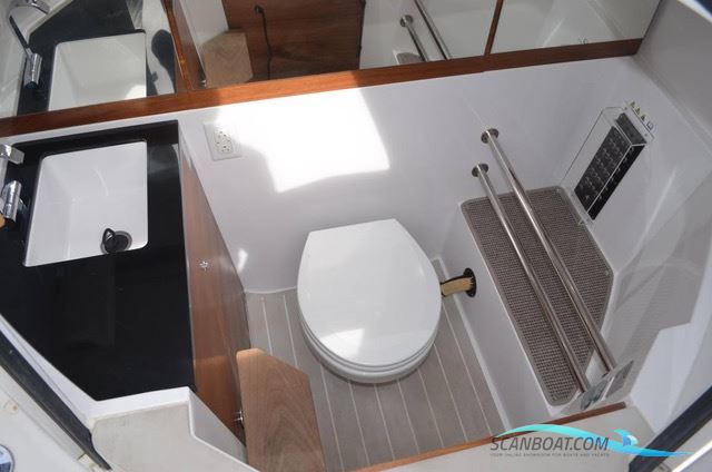 Axopar 28 Cross Cabin