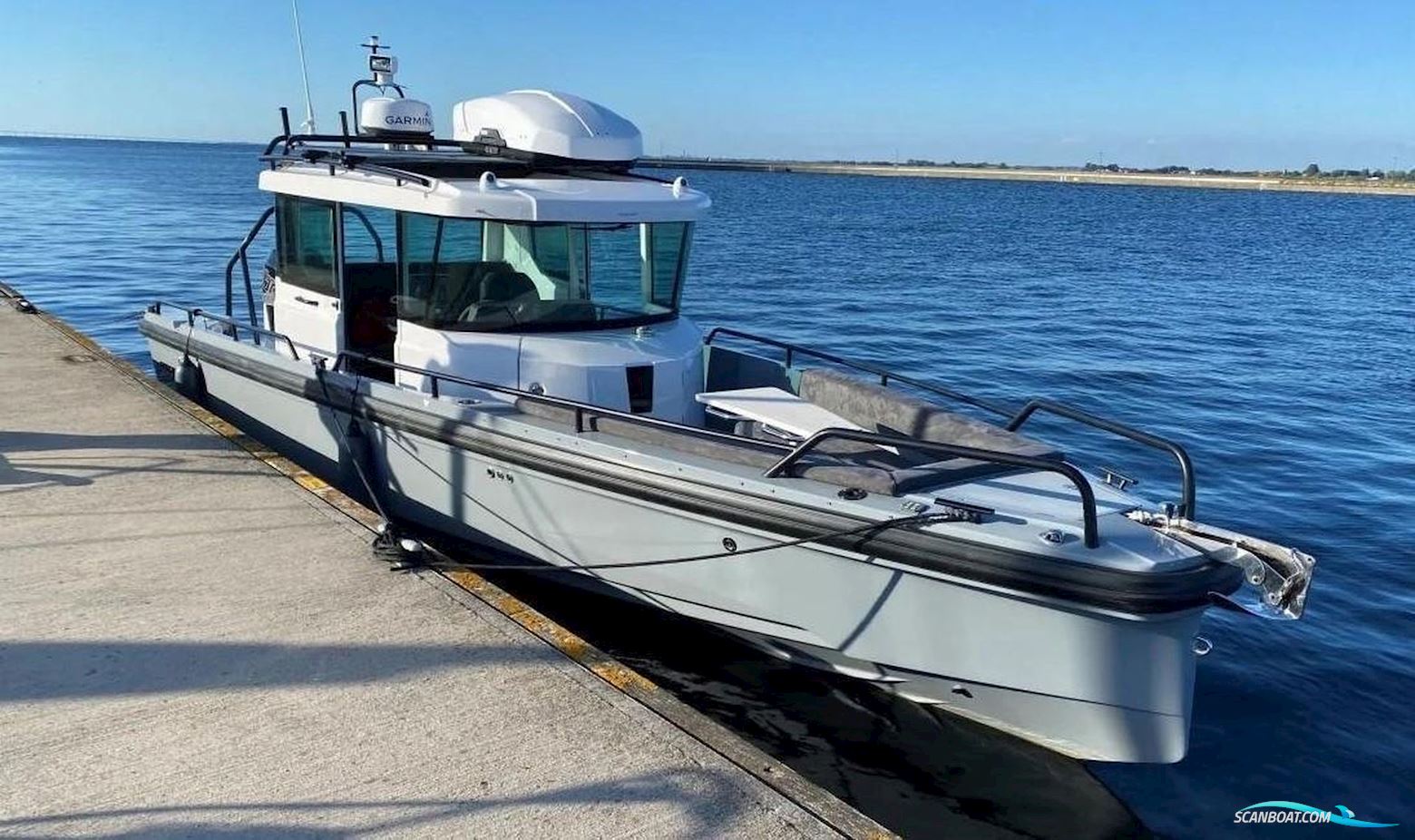 Axopar 28 Motorboat 2019, with Mercury engine, Sweden