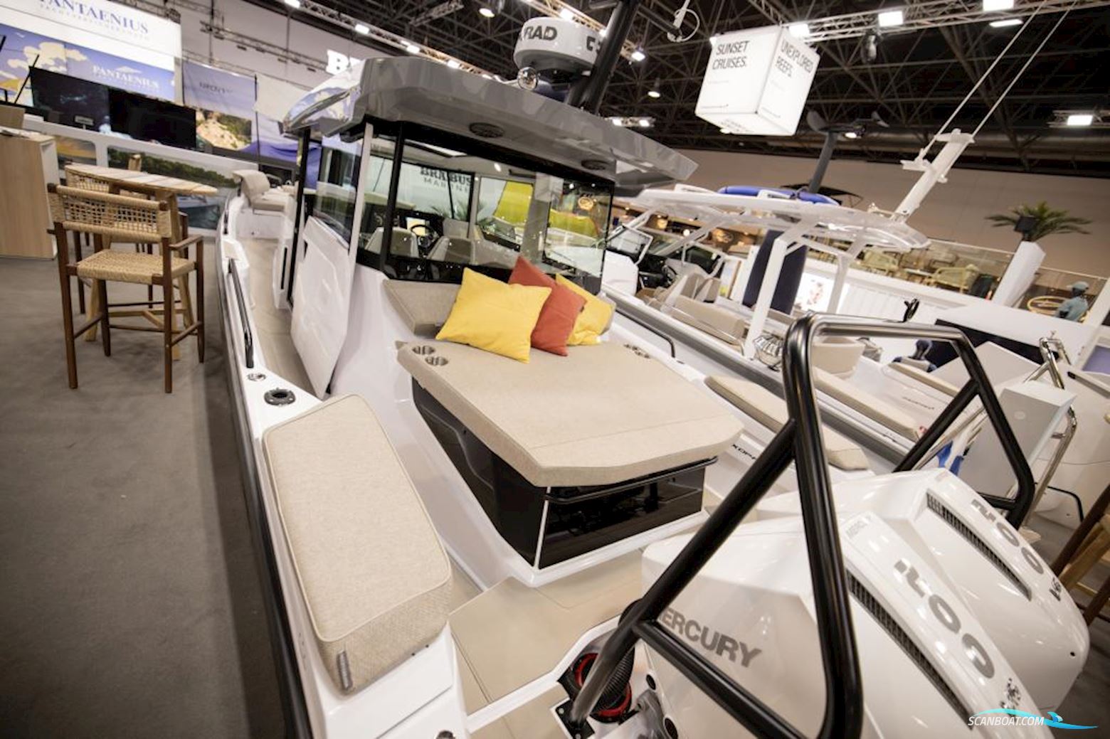 AXOPAR 29 Cross Cabin