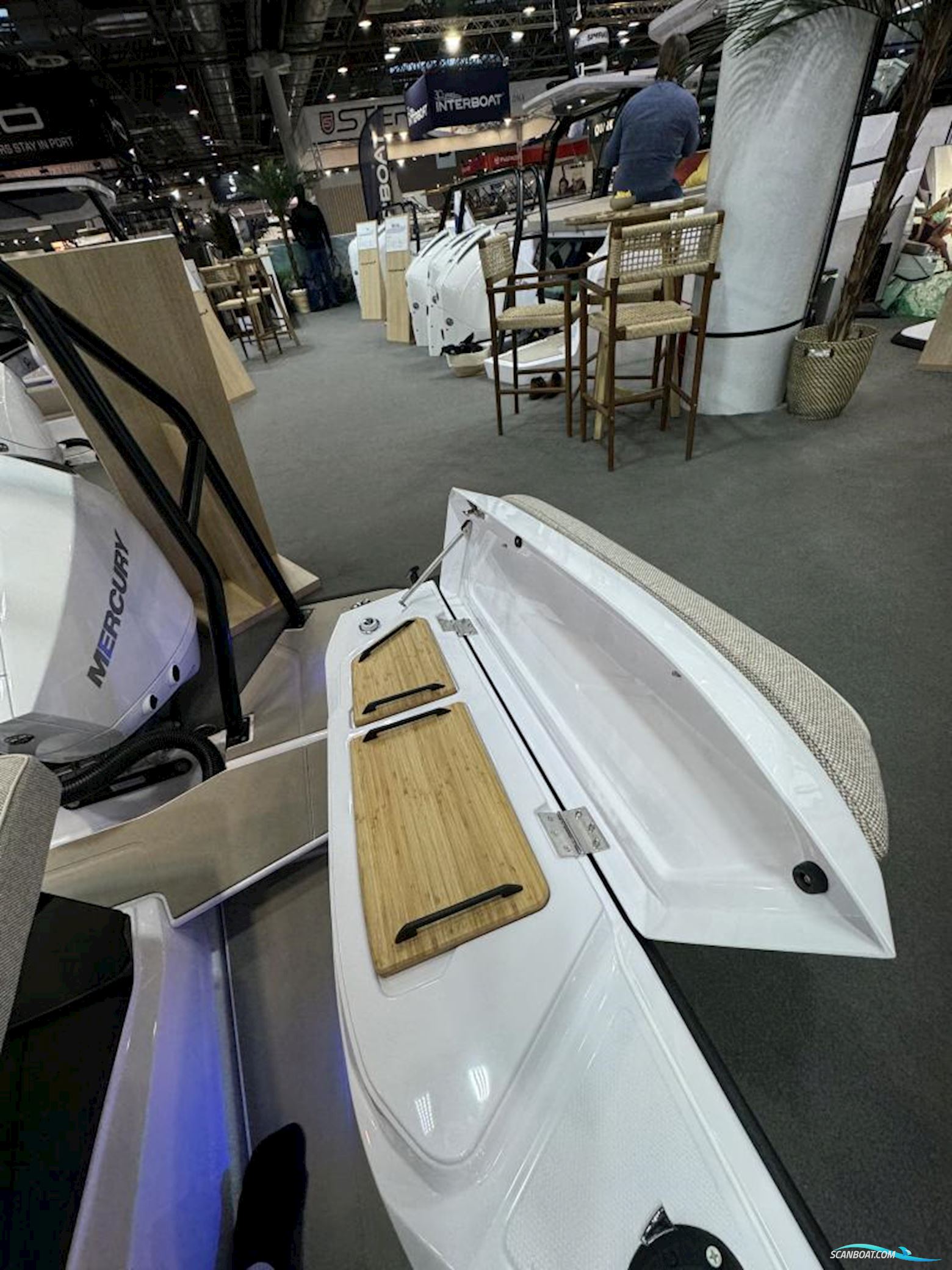 AXOPAR 29 Cross Cabin