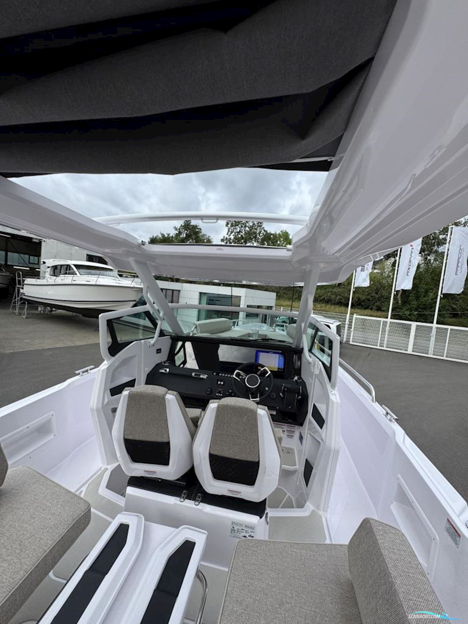 Axopar 29 Sun-Top - Reserviert zu Besichtigen-