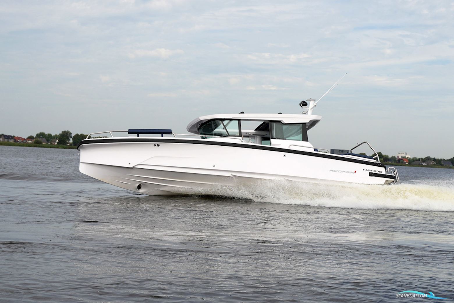 AXOPAR 29 XC Cross Cabin