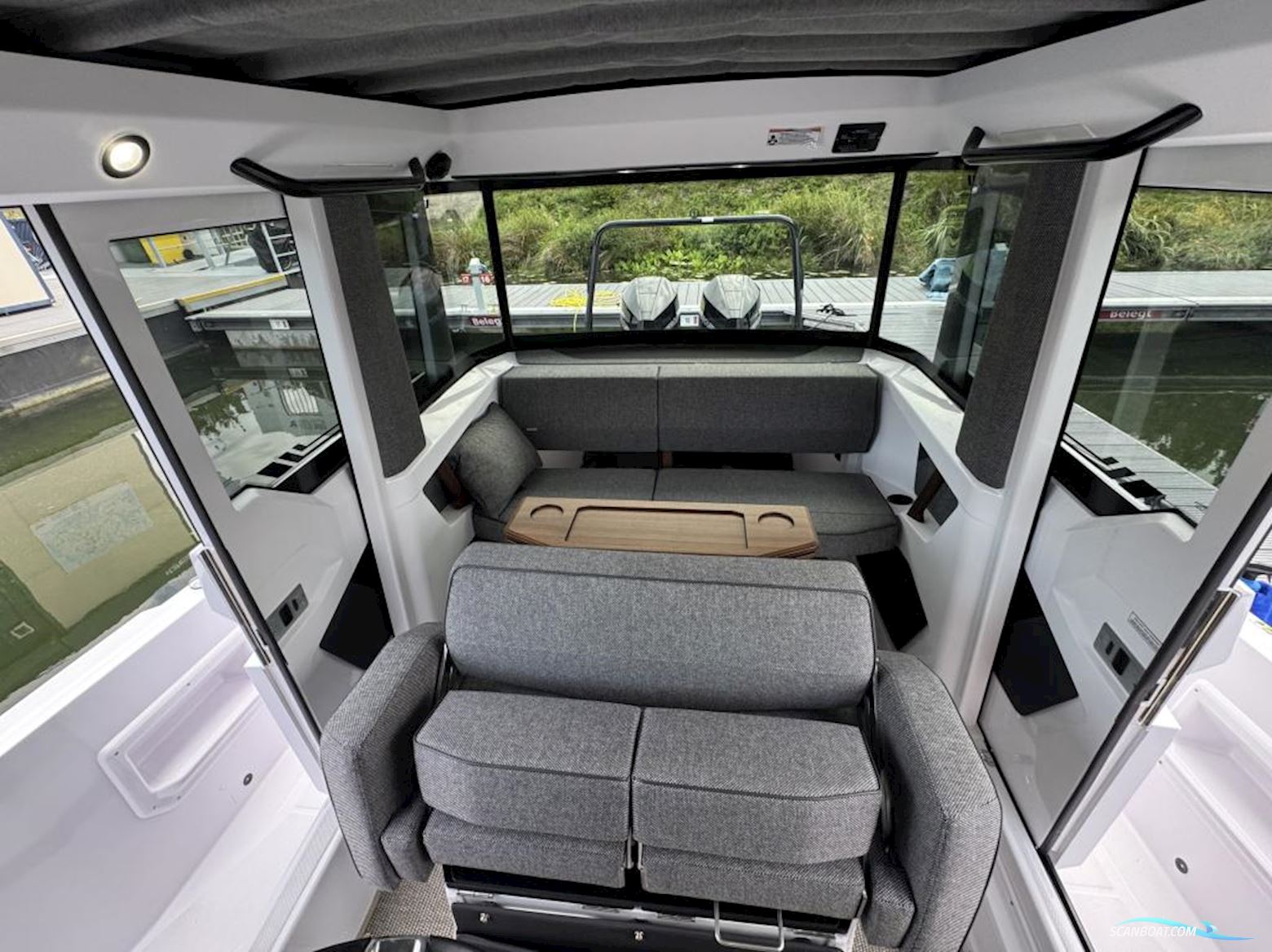 AXOPAR 29 XC Cross Cabin