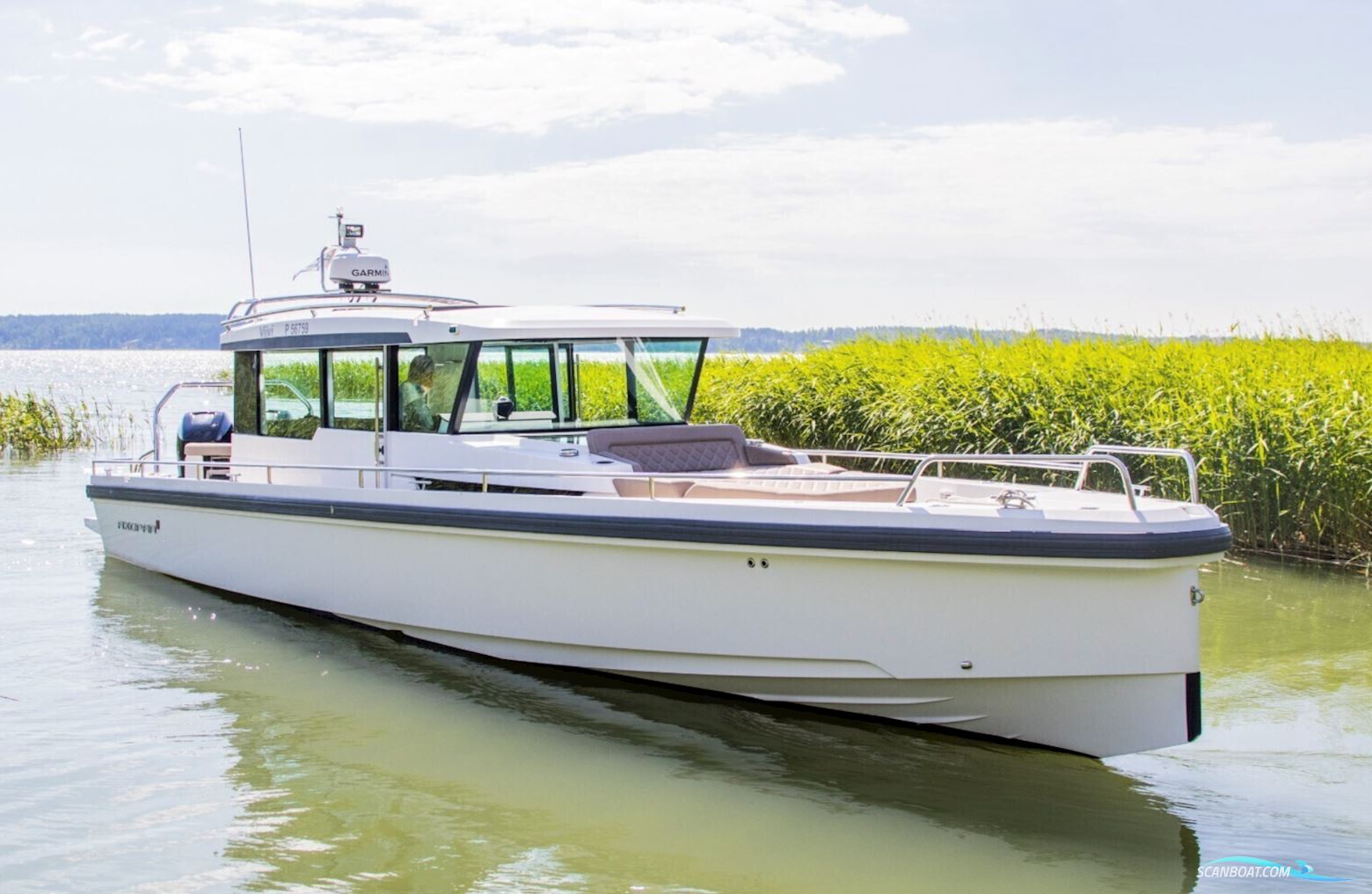 Axopar 37 AC Motorboat 2018, with Mercury engine, Sweden