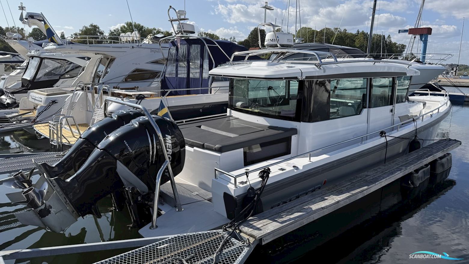 Axopar 37 Aft Cabin