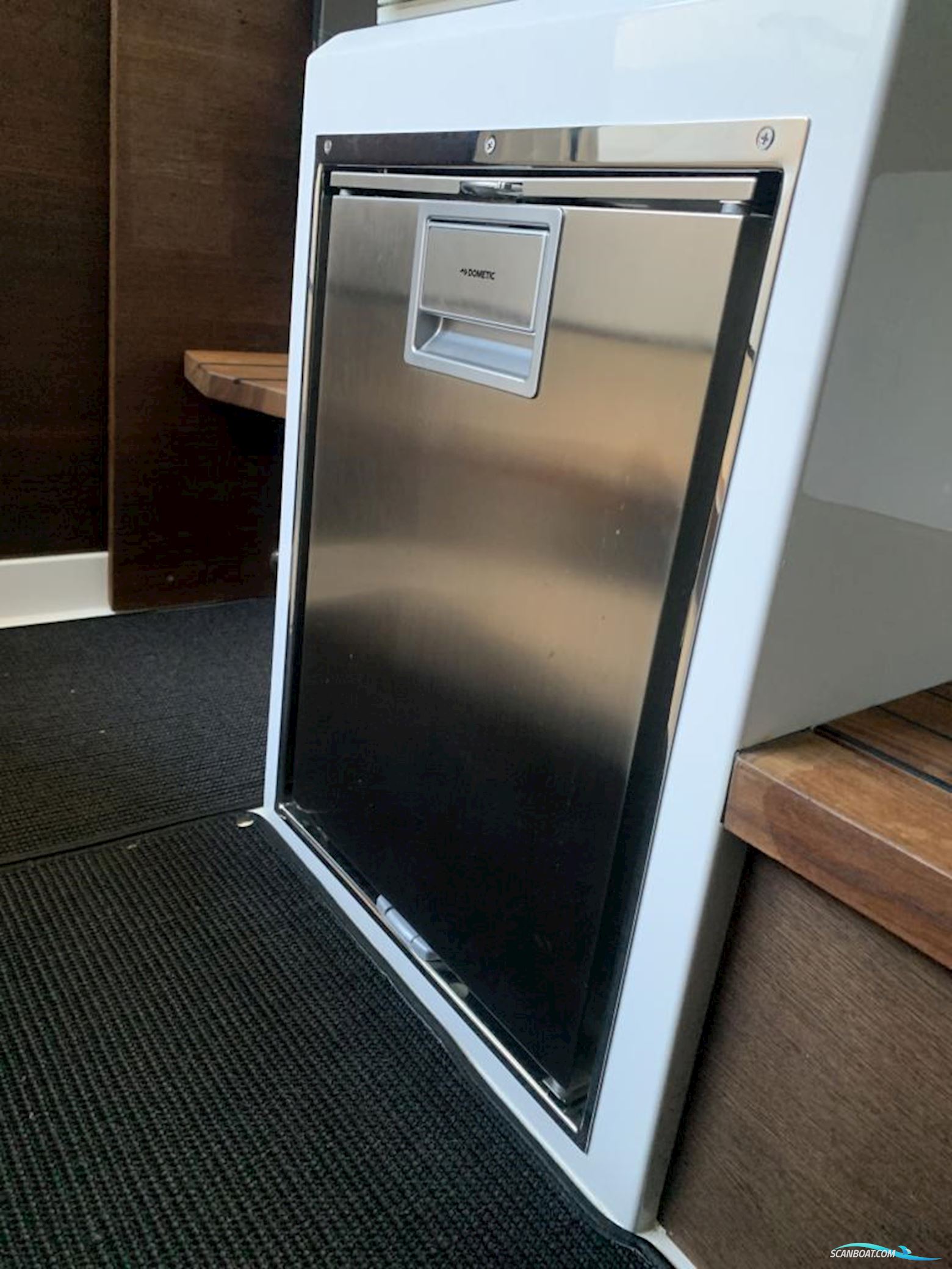 Axopar 37 Cabin - Reserviert