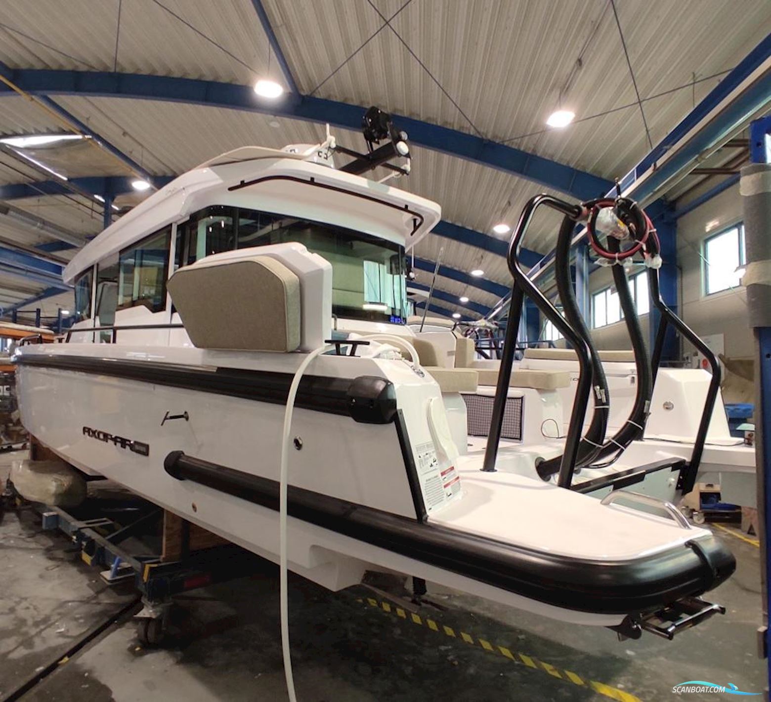 AXOPAR 37 Cross Cabin Motorboat 2025, with Mercury engine, Finland