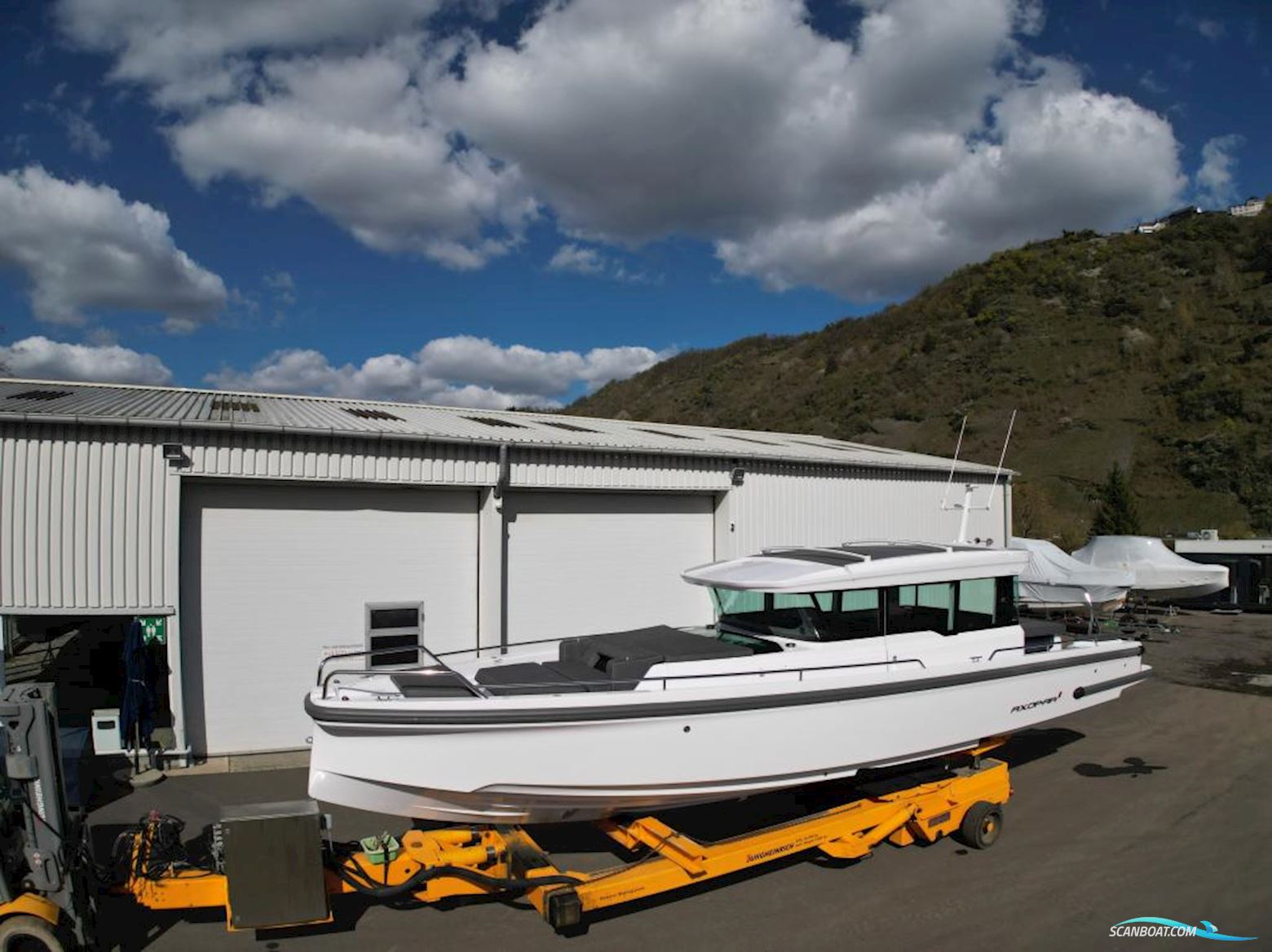 Axopar 37 Cross Cabin Motorboat 2026, with Mercury engine, Germany