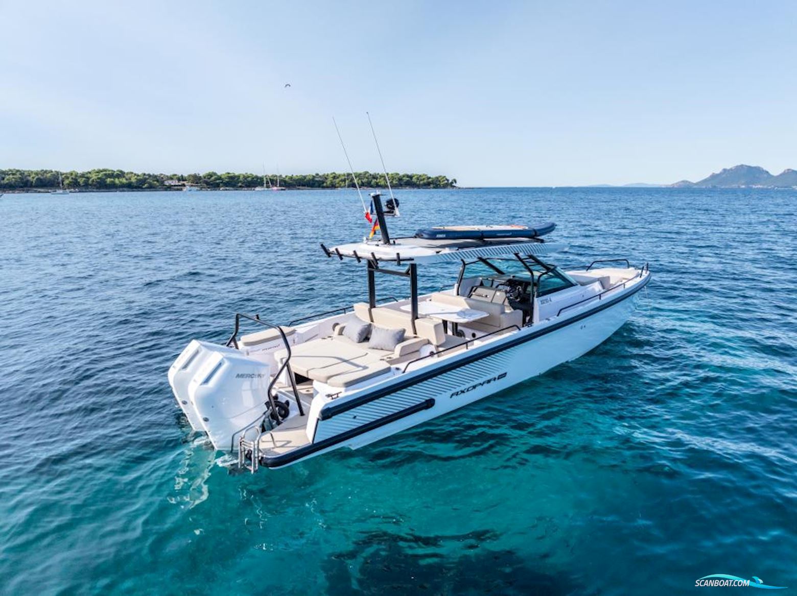 AXOPAR 37 Sun Top - Iconic Edition Motorboat 2025, with Mercury Verado engine, Finland