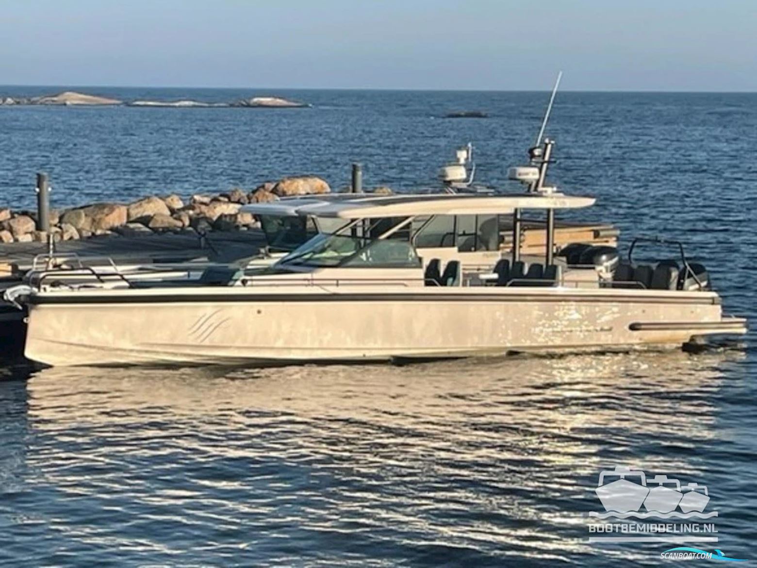 AXOPAR 37 SUN TOP, BRABUS LINE