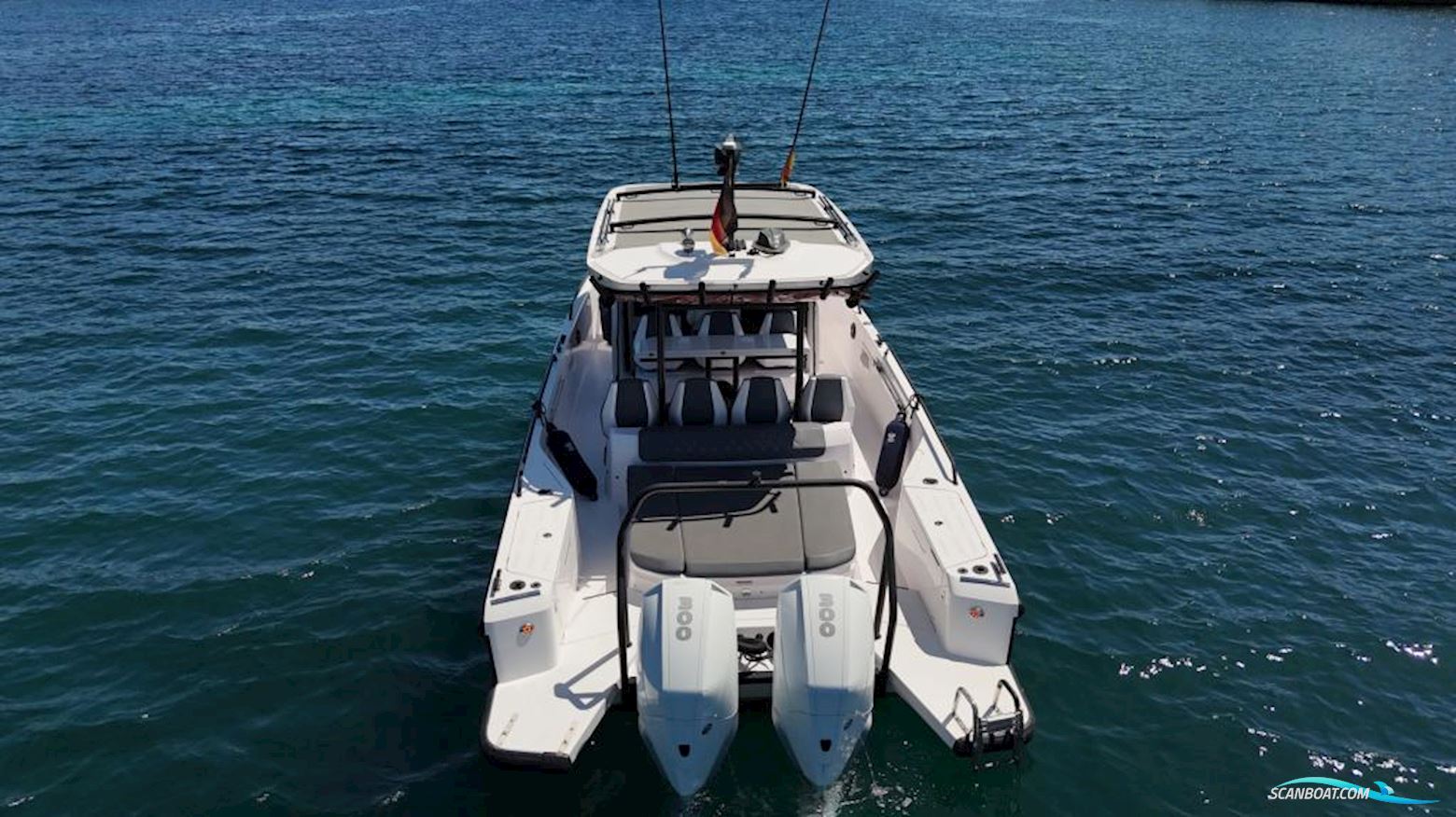 Axopar 37 Sun-Top