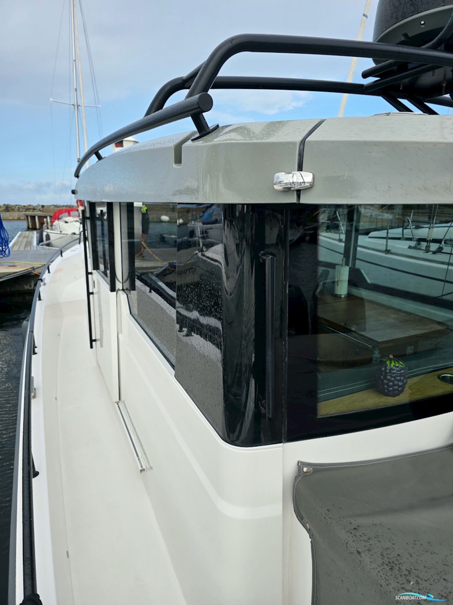 Axopar 37 XC Aft Cabin 2x300hk Mercury Verado XL