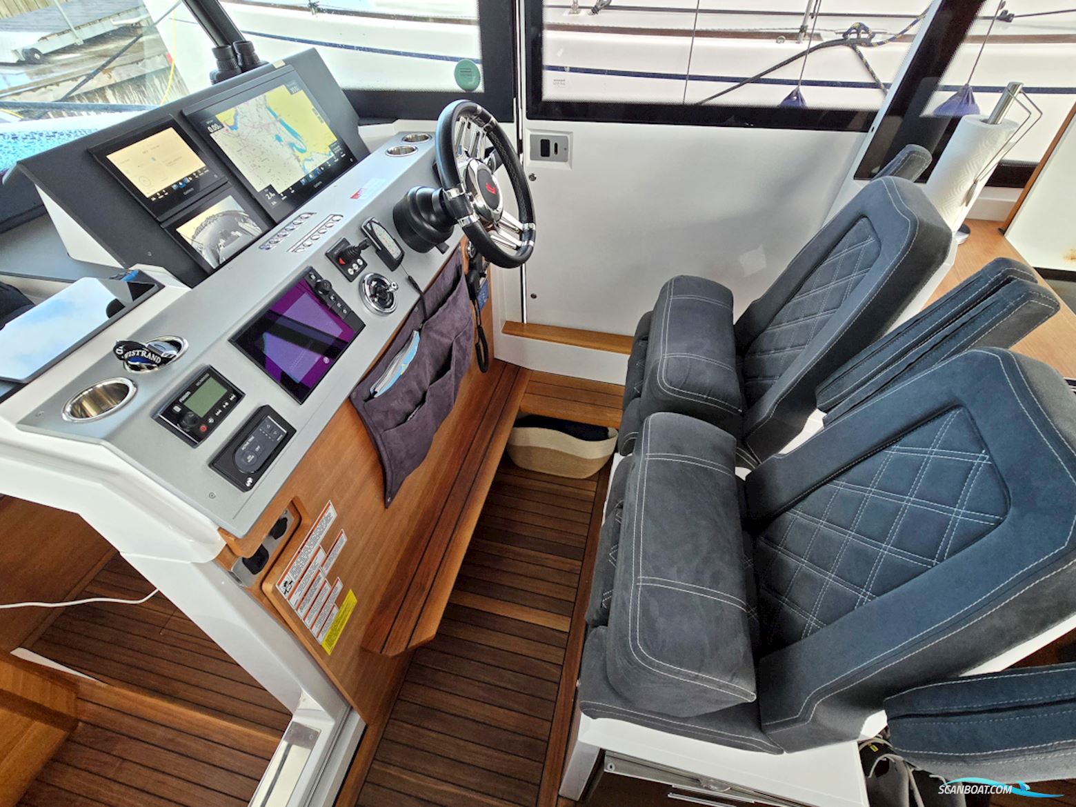 Axopar 37 XC Aft Cabin 2x300hk Mercury Verado XL