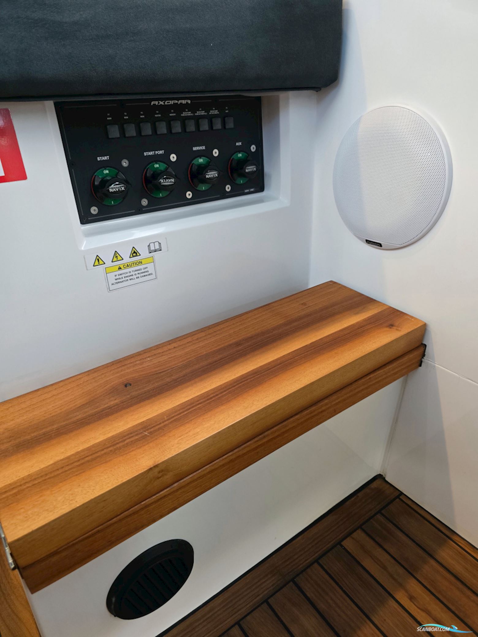 Axopar 37 XC Aft Cabin 2x300hk Mercury Verado XL