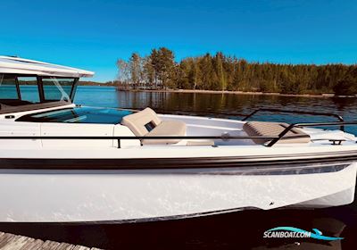 Axopar 37 XC Cross Cabin Motorboat 2023, with Mercury engine, Sweden