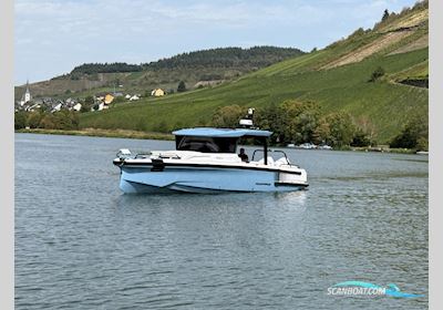 Axopar 38 Cross Top Motorboat 2026, France