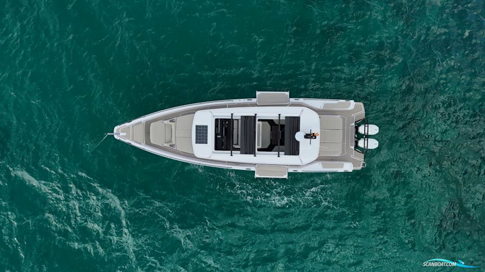 AXOPAR 45 Cross Cabin - Aft Cabin