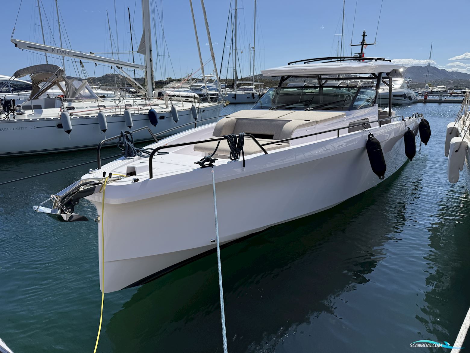 Axopar 45 Sun-Top