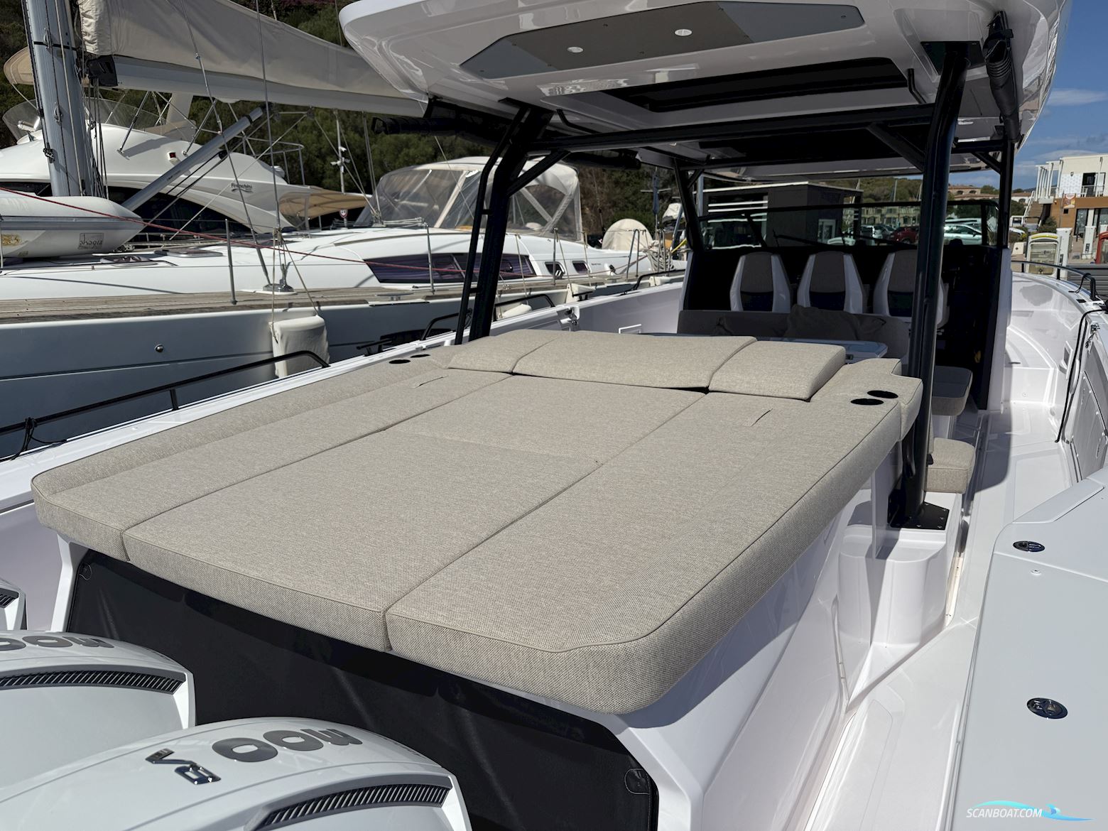 Axopar 45 Sun-Top