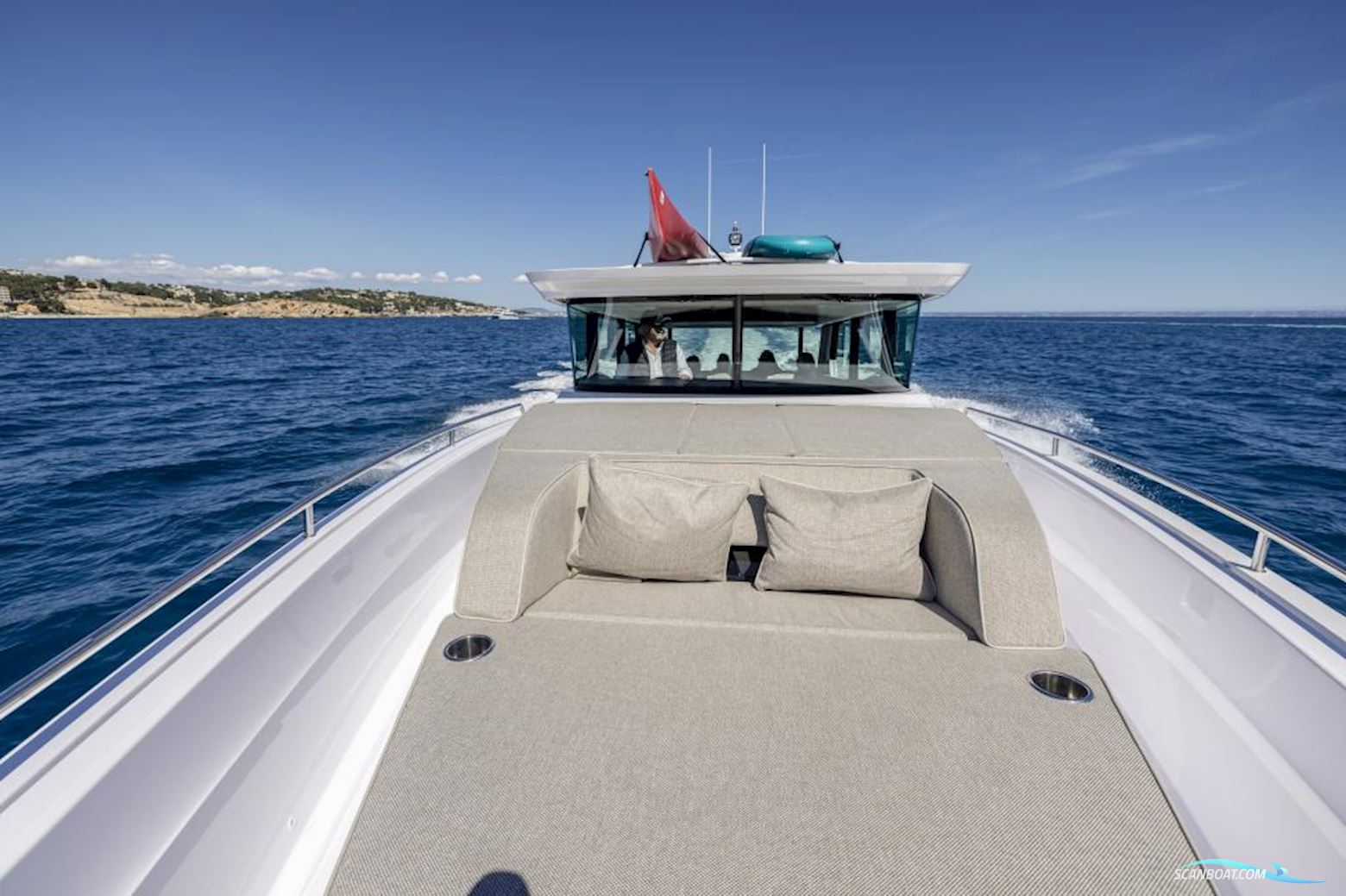 Axopar 45 XC Cross Cabin