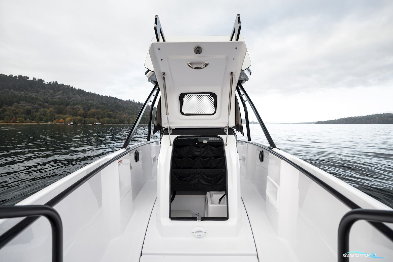 Axopar Yachts 22 T-Top