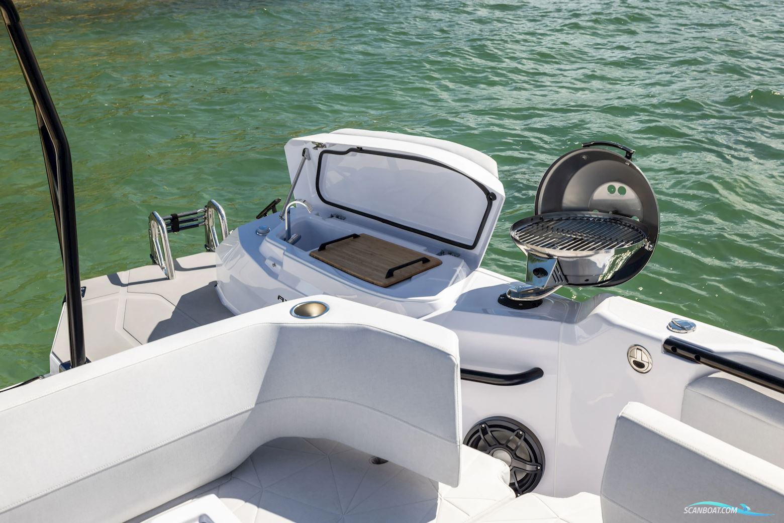 Axopar Yachts 29 CXX