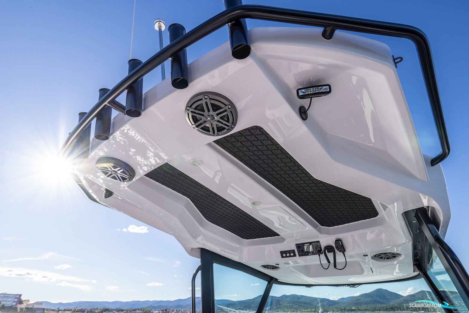 Axopar Yachts 29 CXX