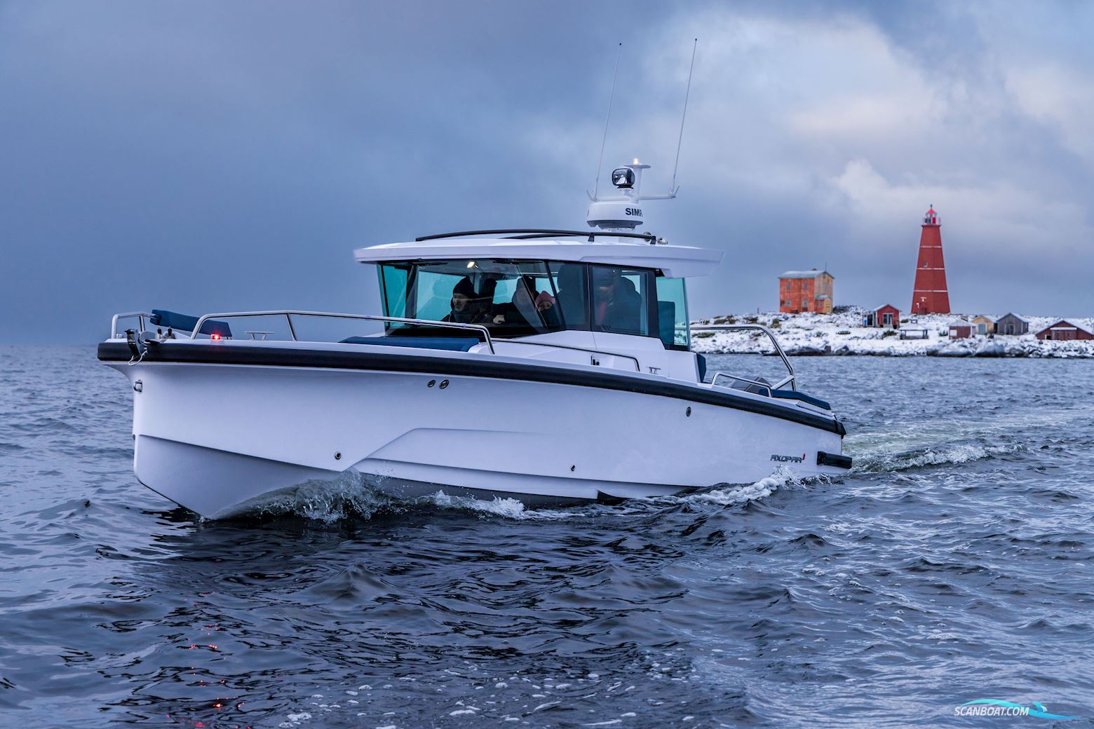 Axopar Yachts 29 XC Cross Cabin