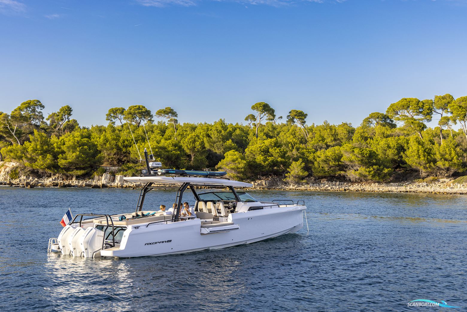 Axopar Yachts 45 Sun-Top