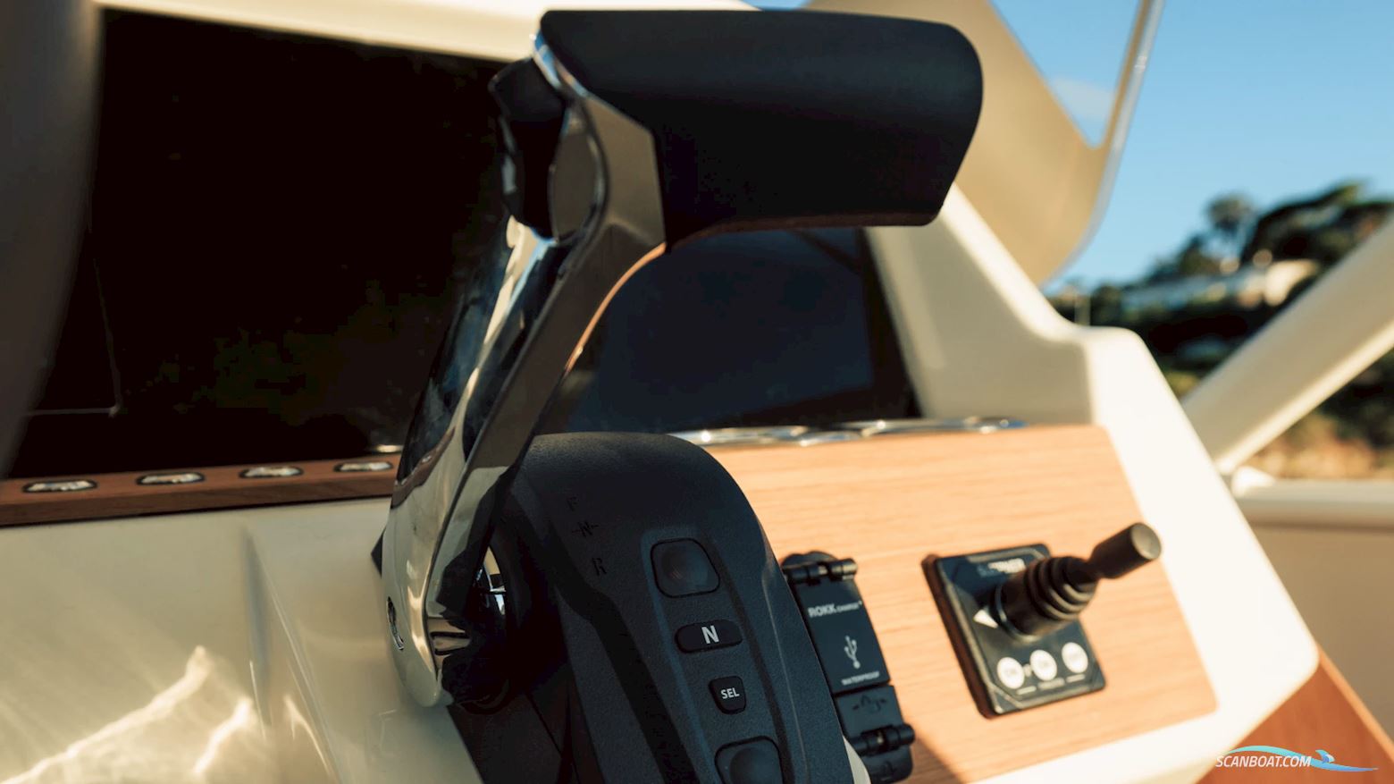 Axopar Yachts Axopar AX/E 22