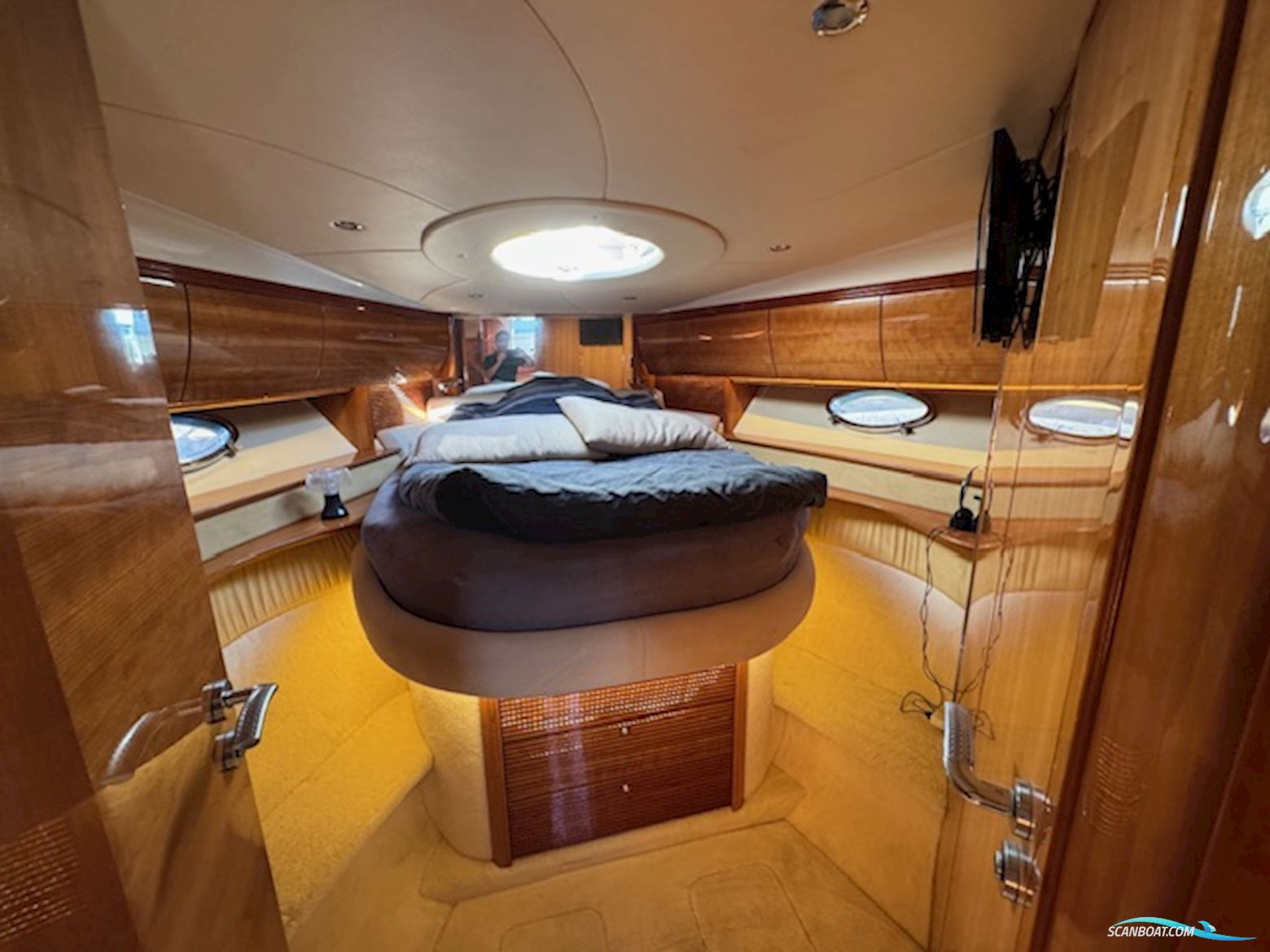 Azimut / Atlantis 47 Gerne Bytte