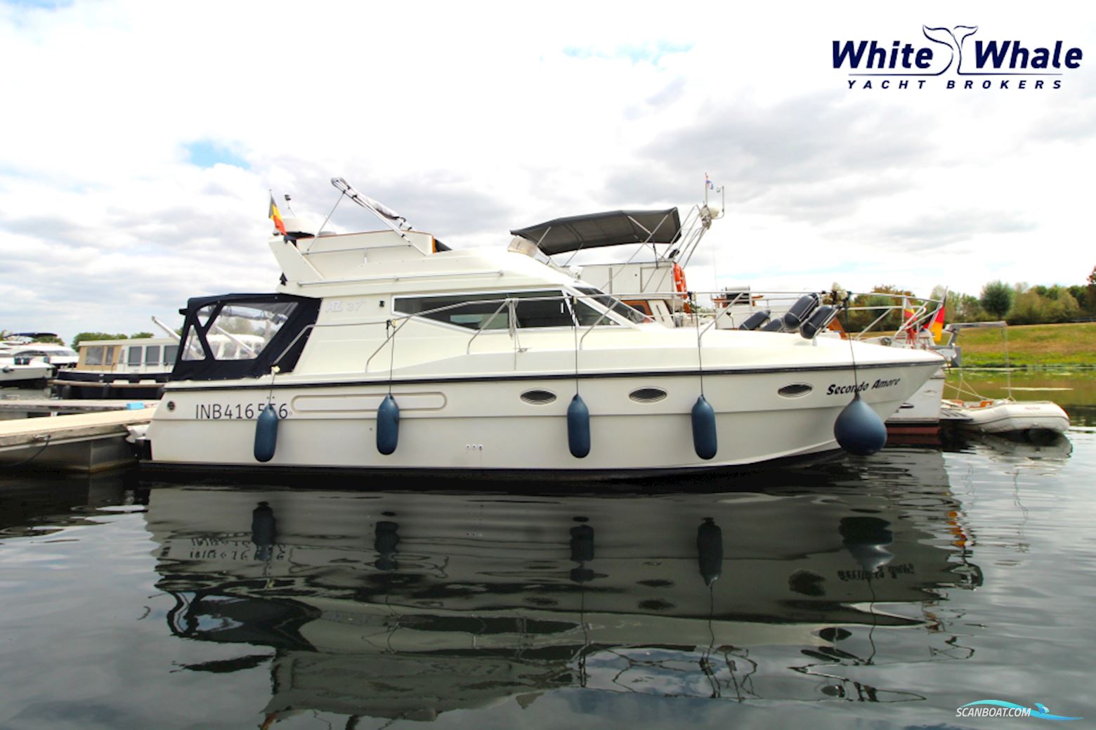 Azimut 37 Fly