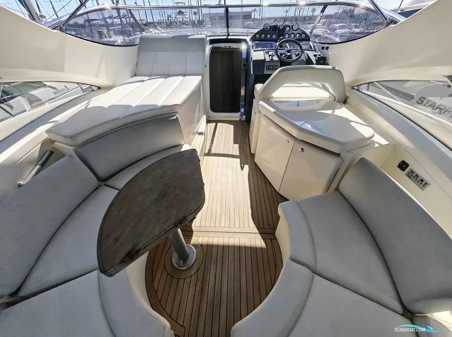 Azimut 39