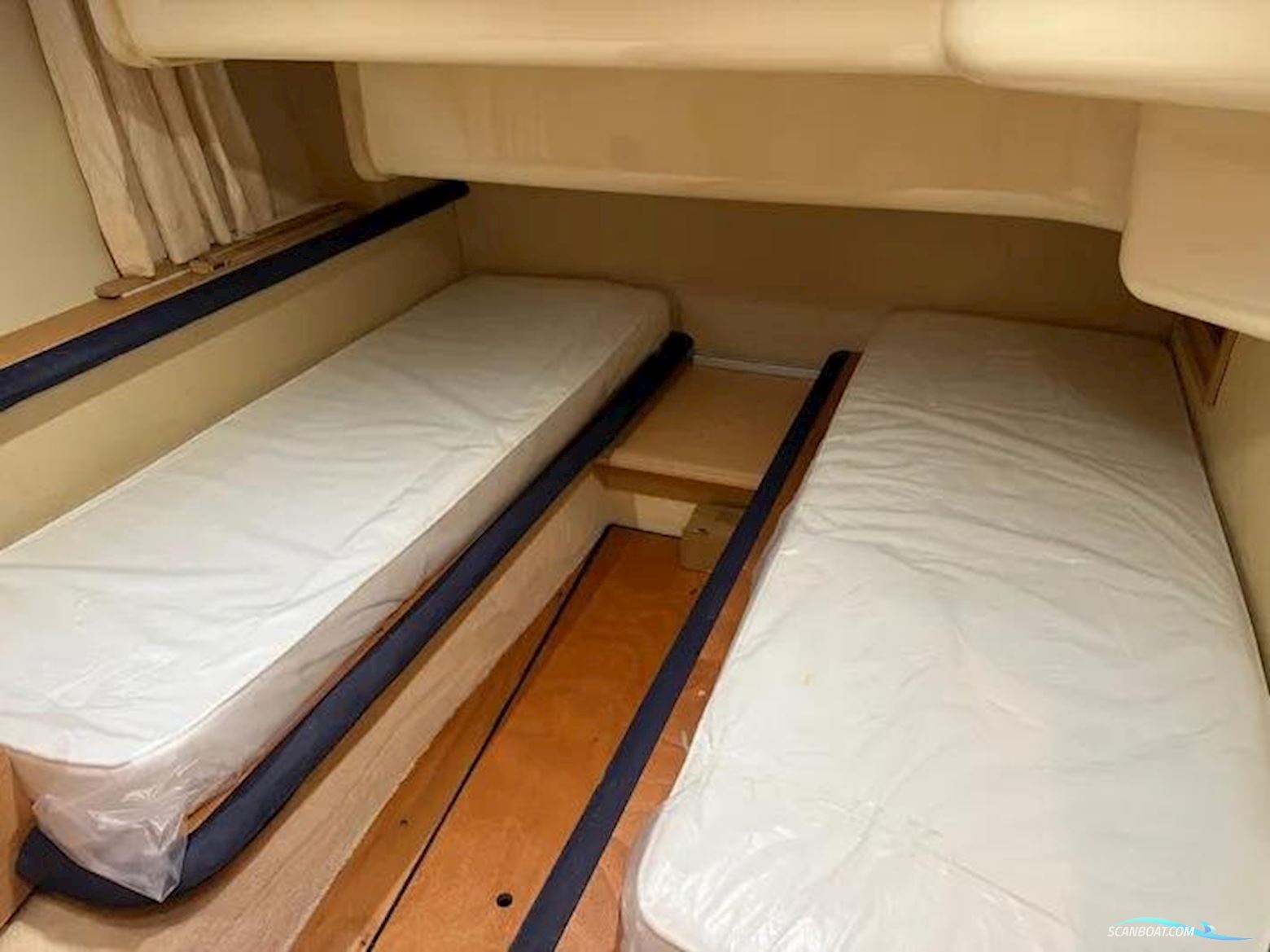 Azimut 43 FLY - BJ. 2006