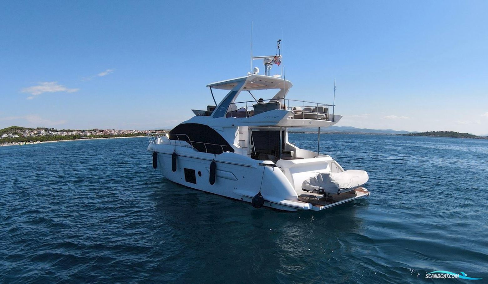 Azimut 50