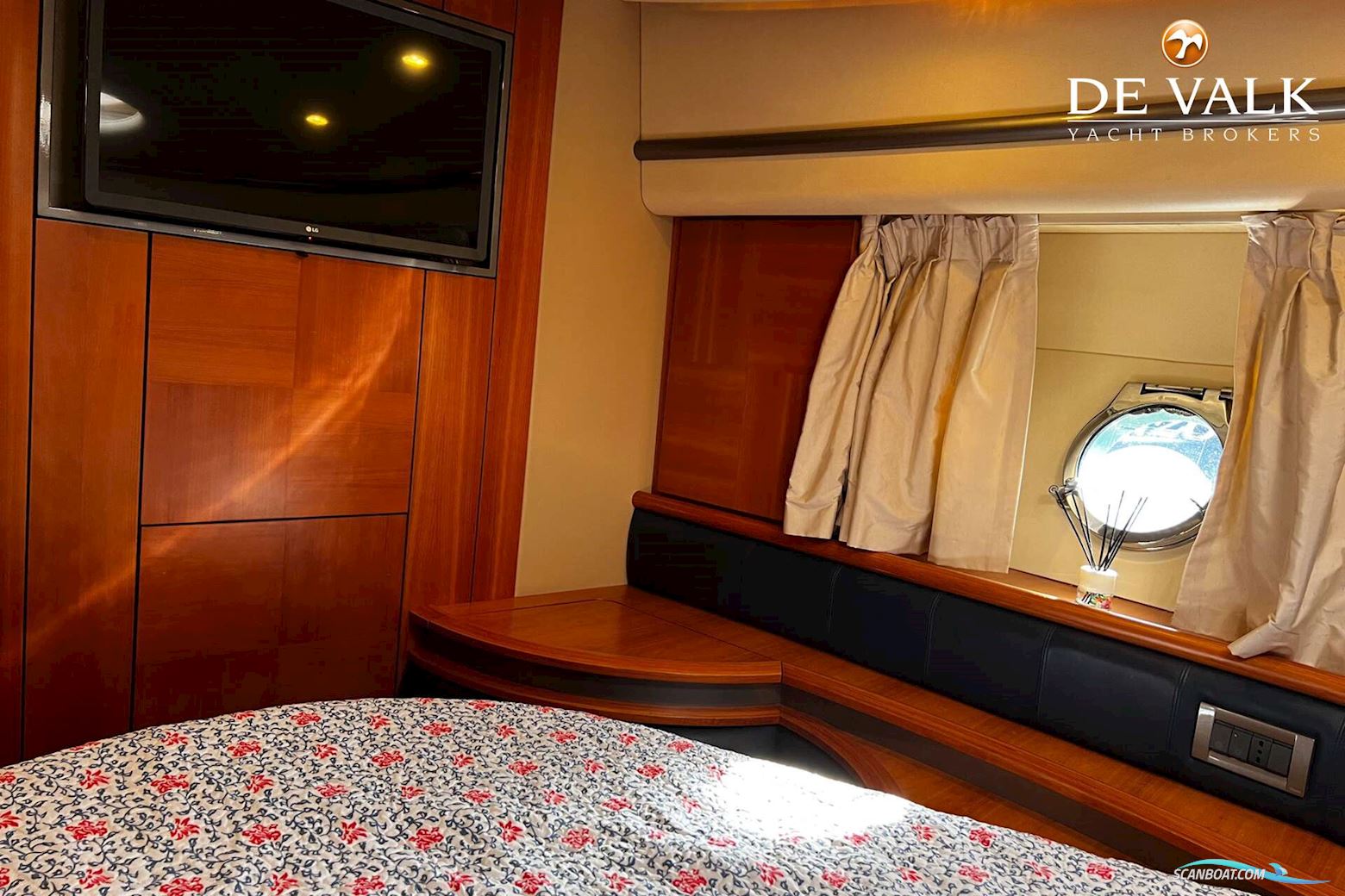 Azimut 50