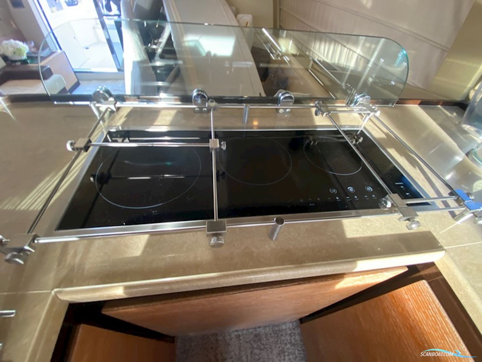 Azimut 60 Fly