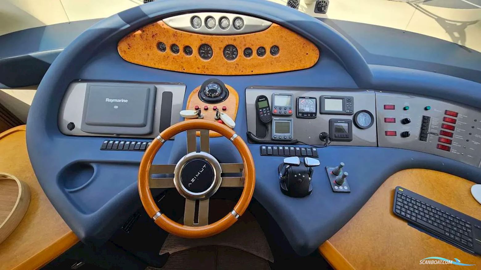 Azimut 62 Evolution