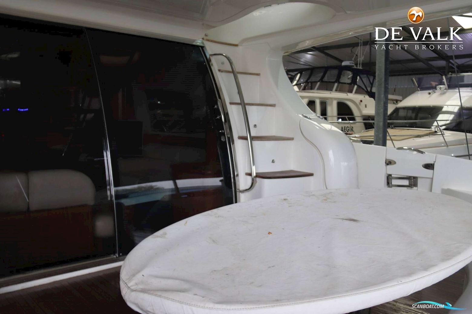 Azimut 68 Plus
