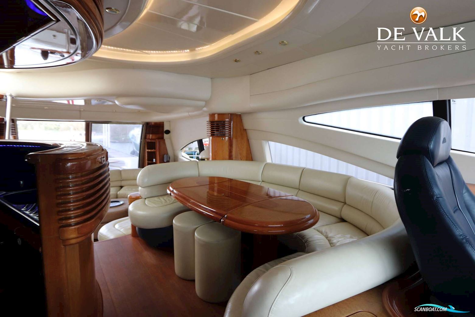 Azimut 68 Plus