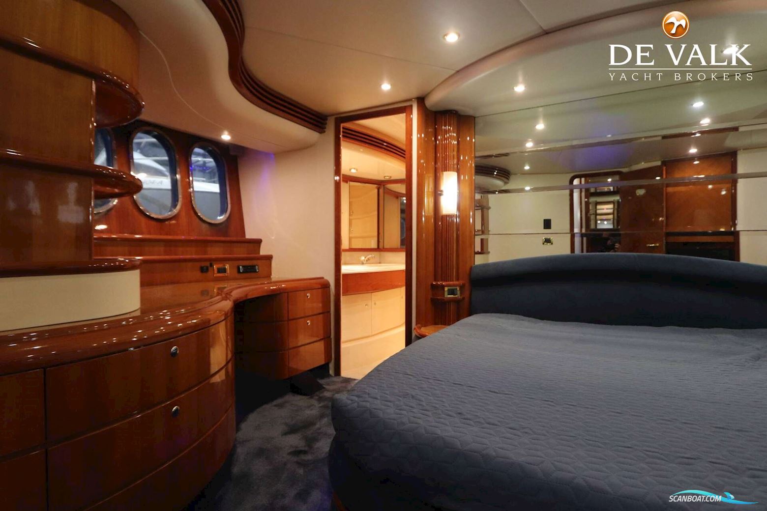 Azimut 68 Plus