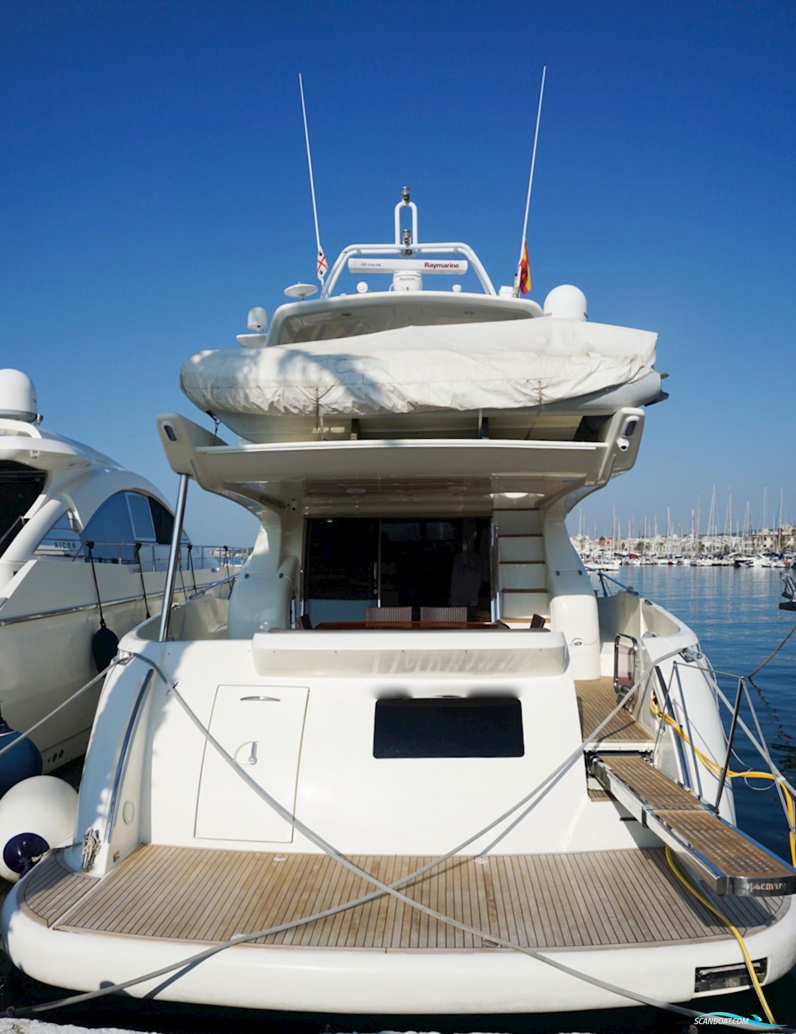 Azimut 68
