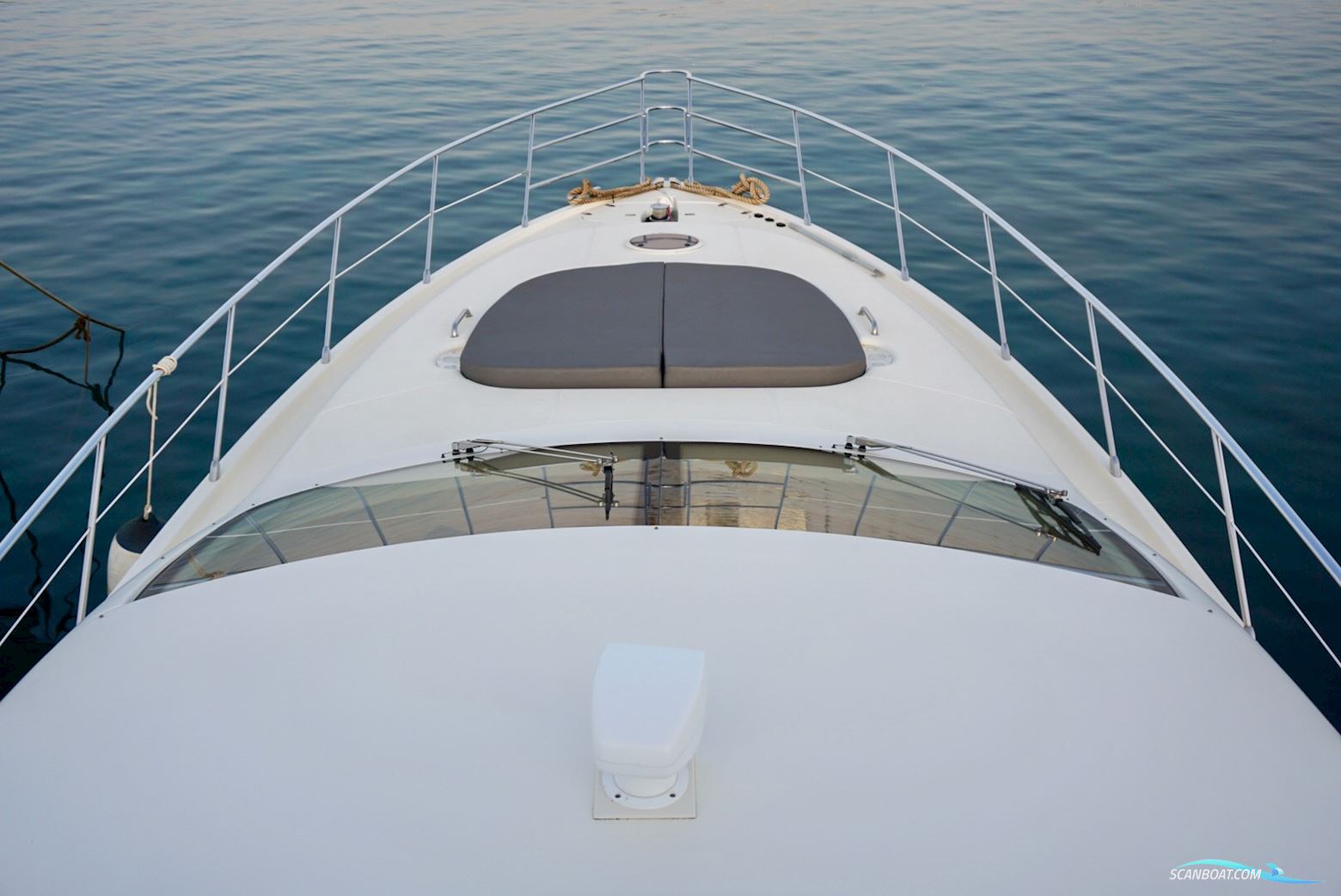 Azimut 68