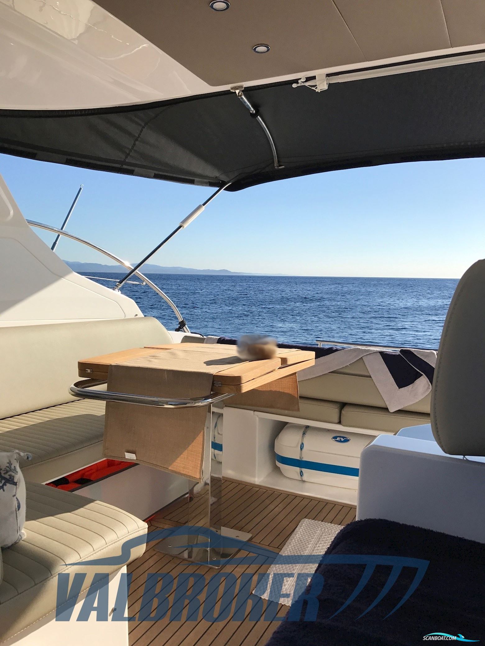 Azimut Atlantis 43