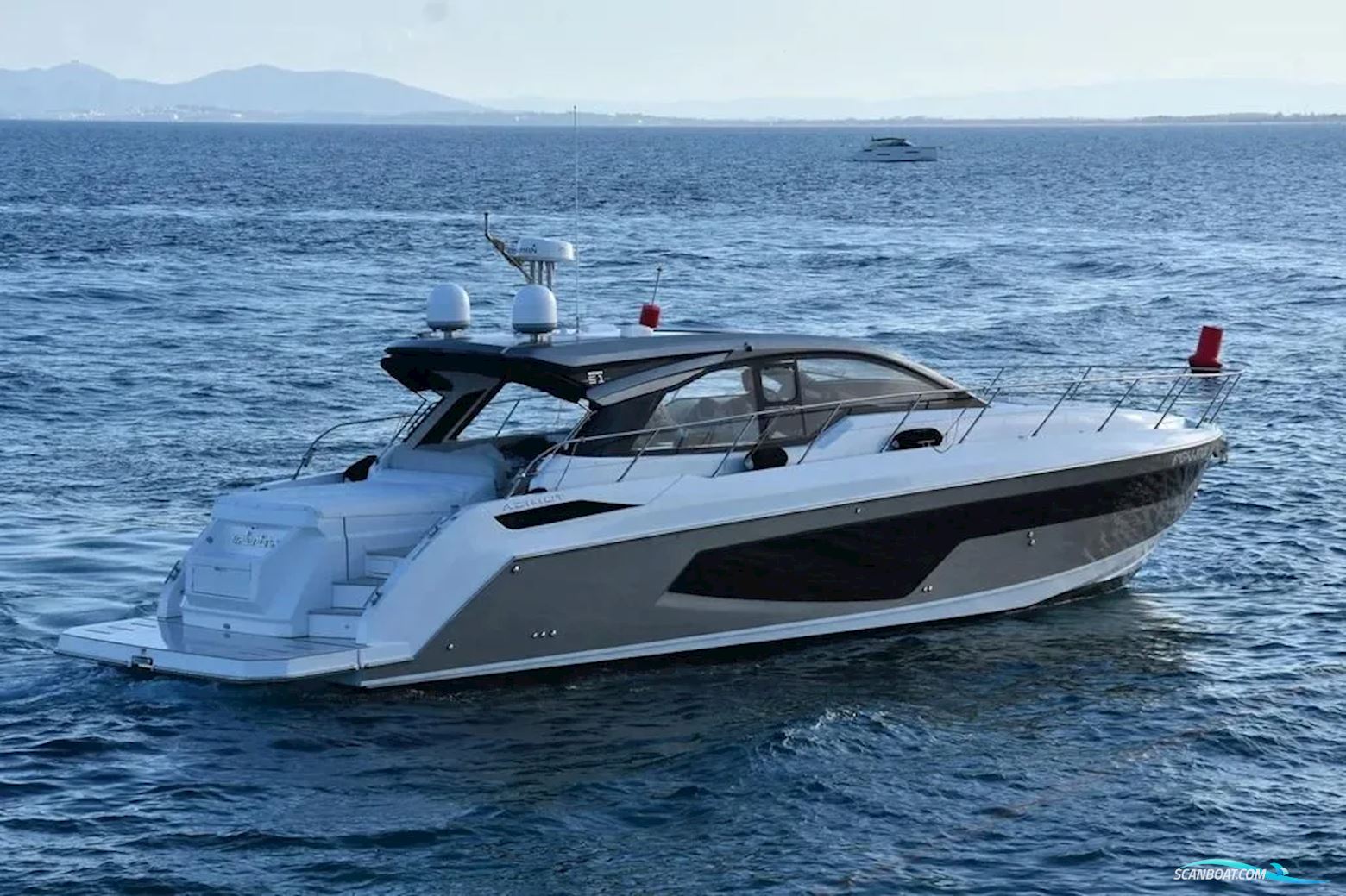 Azimut Atlantis 51